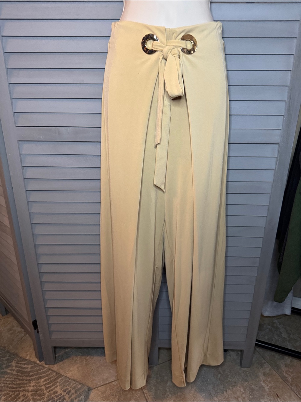 High-Rise Wide-Leg Pants with Tie Waist in Light Cream